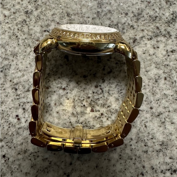 MICHELE Women’s MWW03M000141 CSX-36 Analog Display Swiss Quartz Gold Watch. - Picture 8 of 15